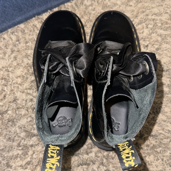 Women’s Dr. Martens Molly Boots - Picture 5 of 8